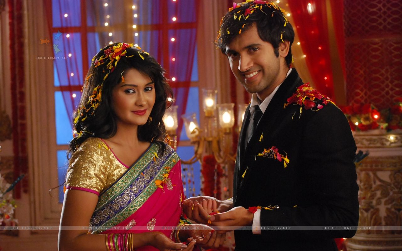 Wedding Photo Shoot Of Raj And Avni In Aur Pyaar Ho Gaya